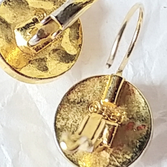 🦋 LIZ CLAIBORNE TWO-TONE LEVERBACK EARRINGS - Picture 3 of 5